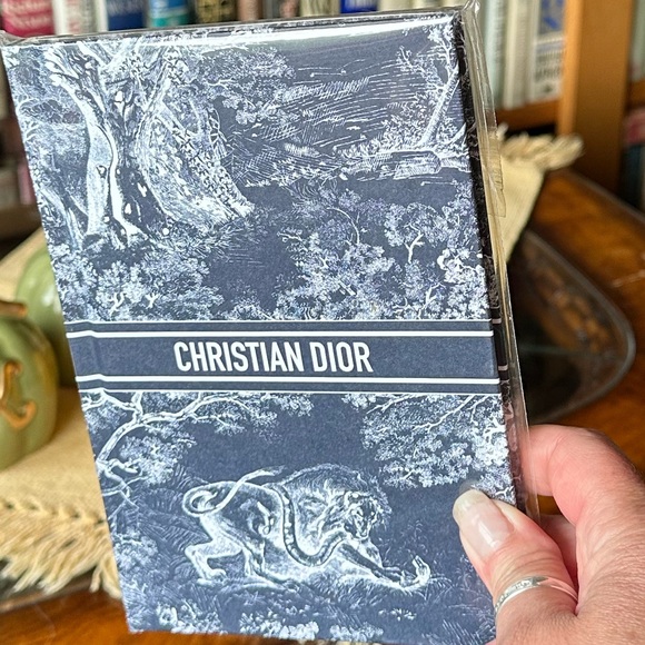 New Dior Notebook - Picture 4 of 6